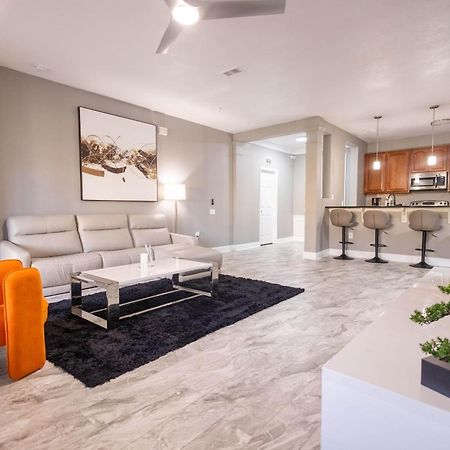 Disney Parks- International Dr - Orlando Luxury Condominium- Fully Equipped - 3Bed & 2 Bath- Dış mekan fotoğraf
